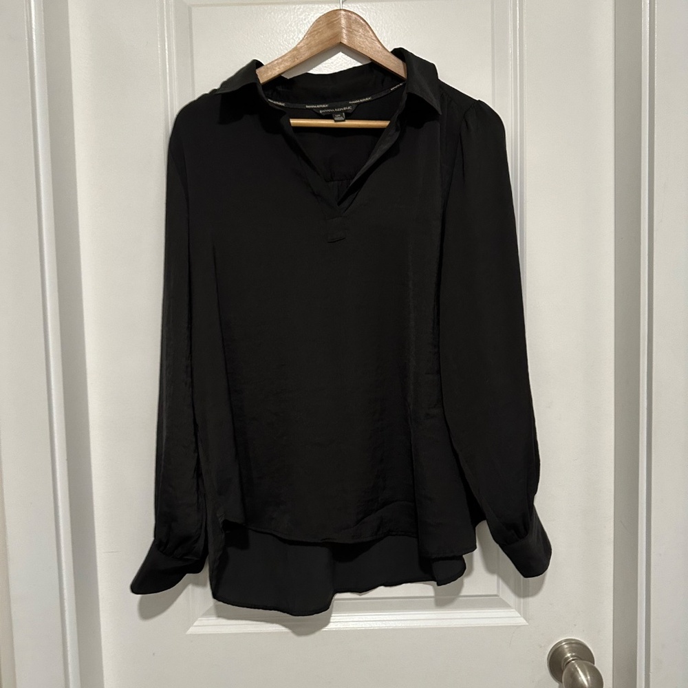 Banana Republic  | Women’s size L  Long Sleeve, Flowy Collared Shirt - Picture 11 of 17
